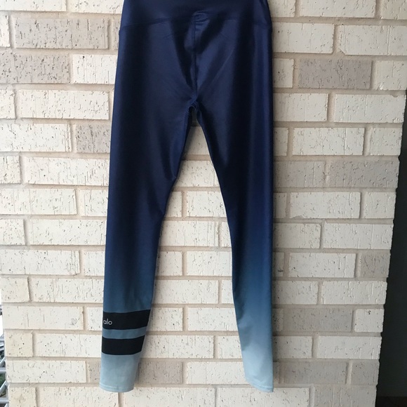 Alo Yoga Airbrush Blue Ombre Gradient Leggings XS - Picture 6 of 8